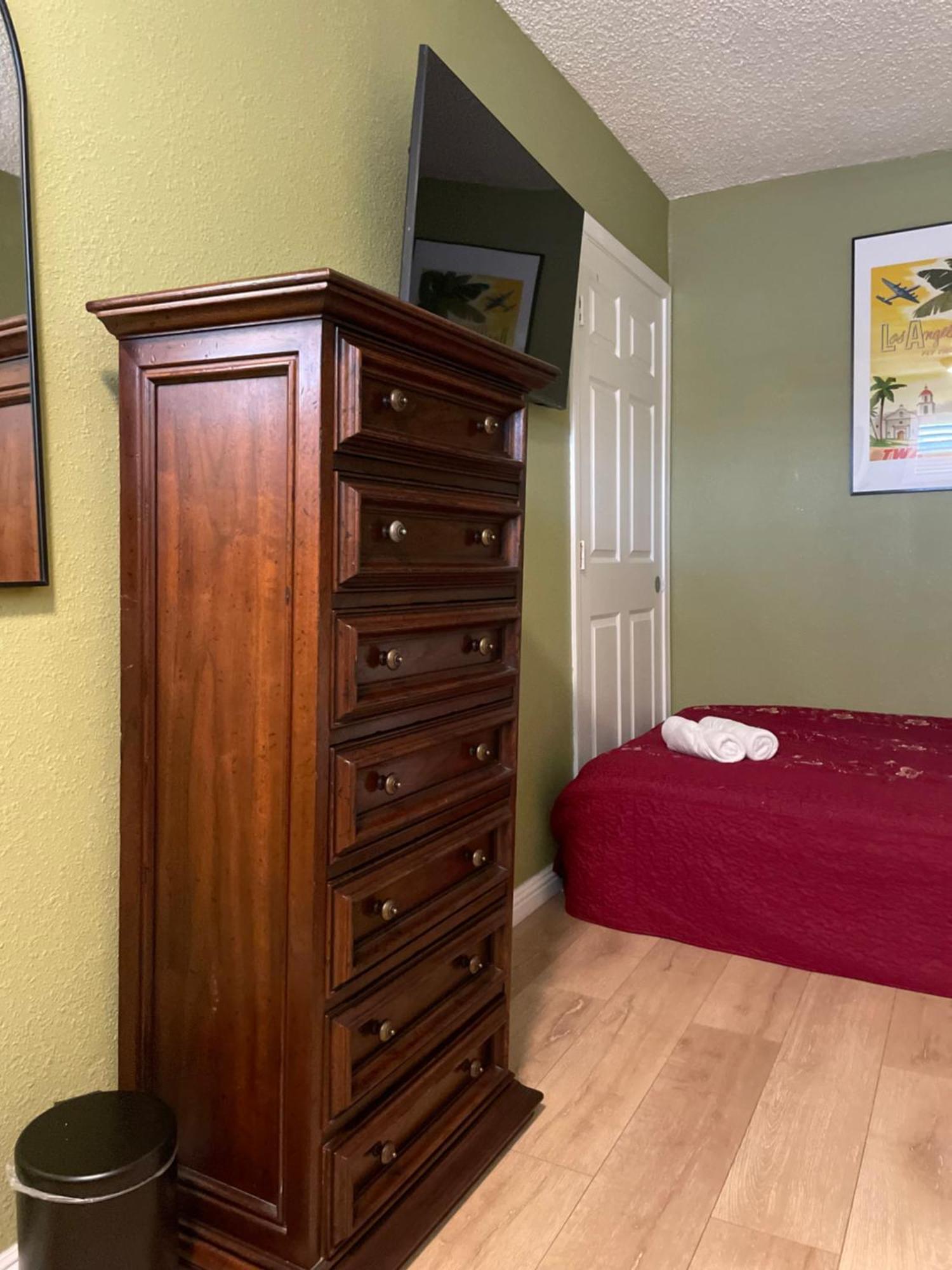 Private Room In Los Angeles With Ac, Strong Wifi, Smart Tv, Work Desk Near Sofi Stadium Kültér fotó